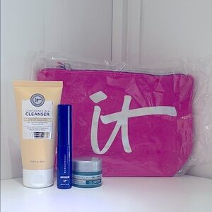 IT SKINCARE & MAKEUP BUNDLE-NWT